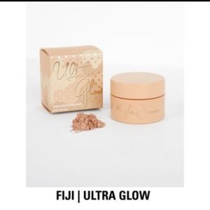 Kylie cosmetics ultra glow